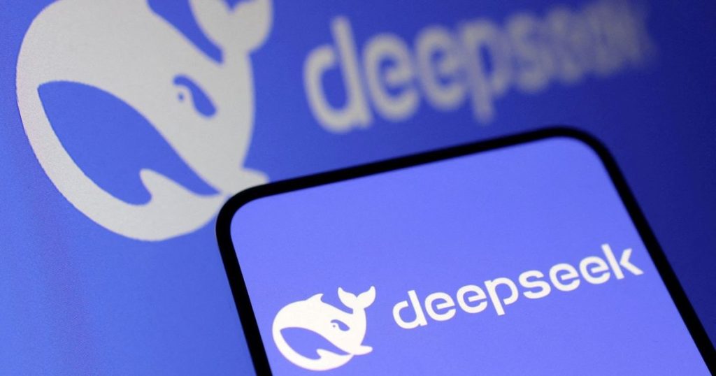 مايكروسوفت تحظر على موظفيها استخدام منصة DeepSeek