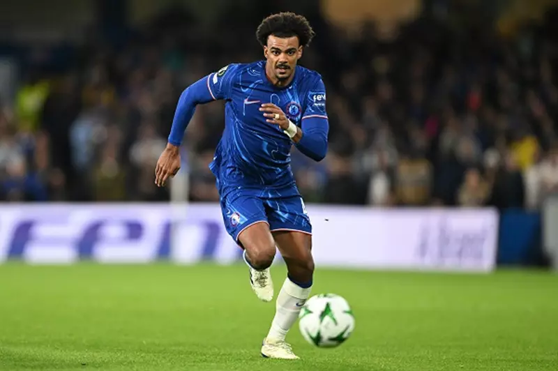 أتلتيكو مدريد يسعى لضم مدافع تشيلسي بشكل عاجل