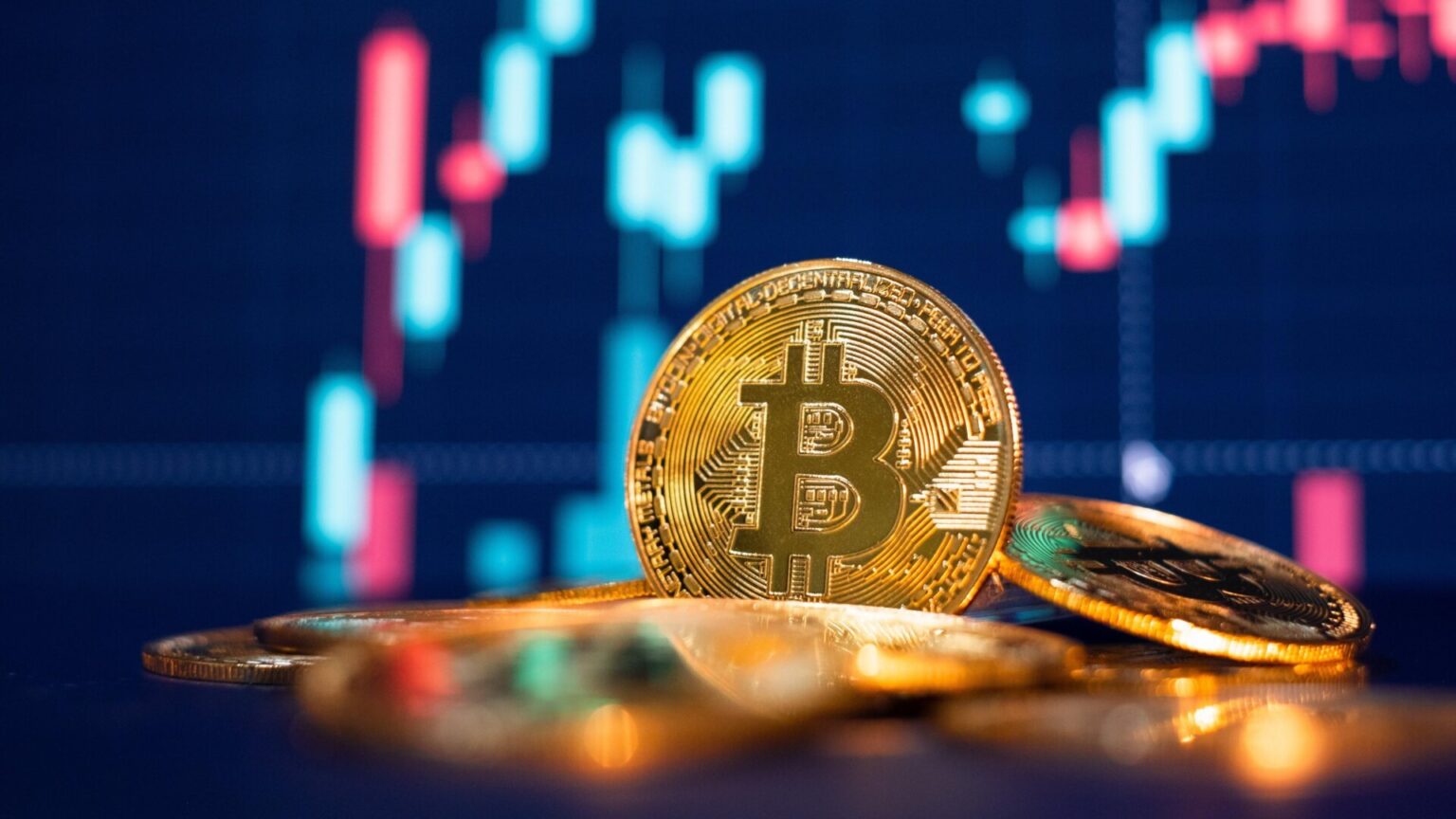 بيتكوين يسجل ارتفاعات قياسية يومياً، لكن الخبراء يحذرون من أزمة محتملة