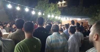 تشييع جثماني طبيبين من الشرقية بعد وفاتهما في حادث مأساوي على الطريق الدائري