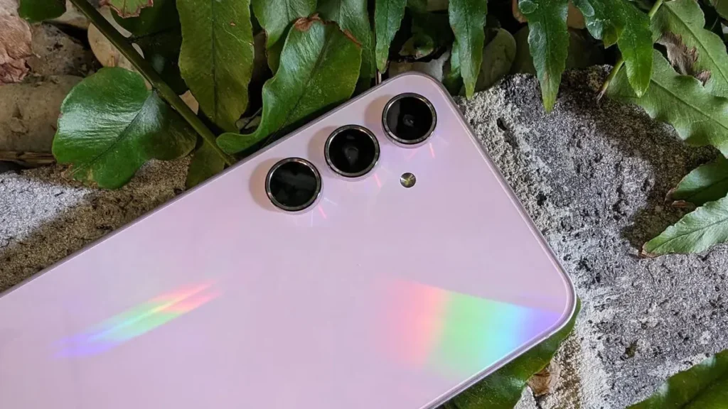 تفاصيل وسعر Galaxy A55 من سامسونج