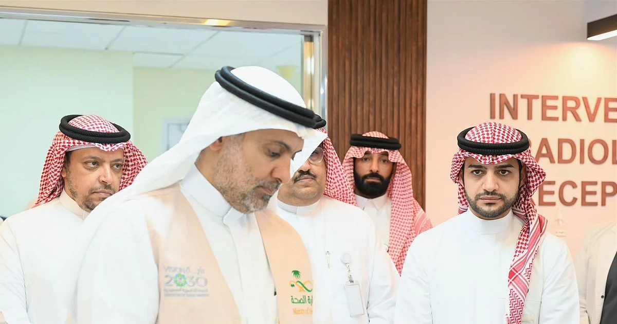 تفقد وزير الصحة لمشاريع طبية متقدمة في مدينة الملك سلمان