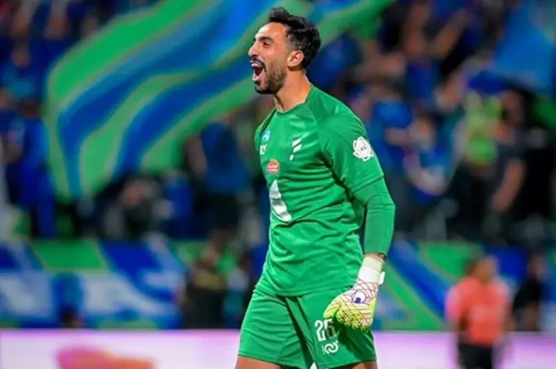حارس النصر يفضل الانتقال للخارج على قبول عرض الفتح