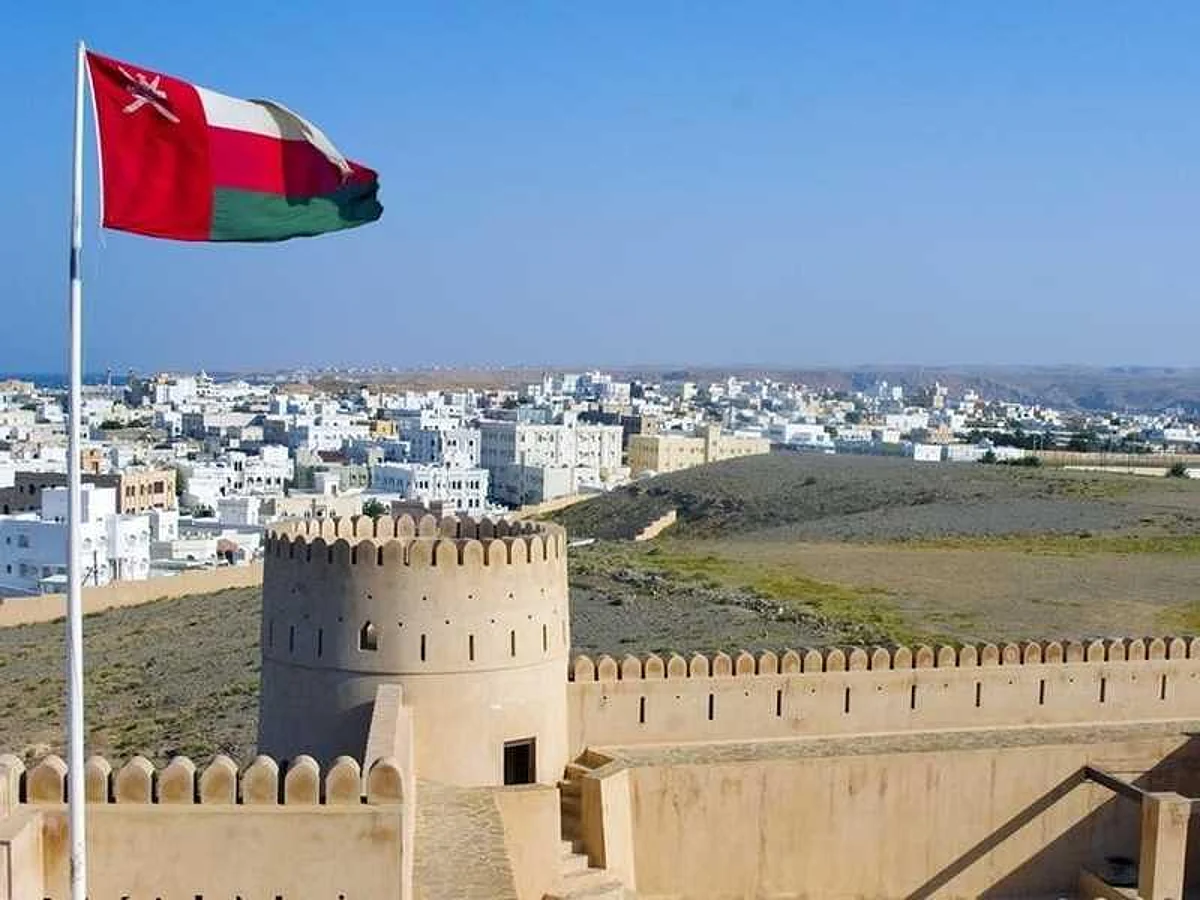 سلطنة عمان ودور المملكة المتحدة في دعم الاعتراف بالدولة الفلسطينية