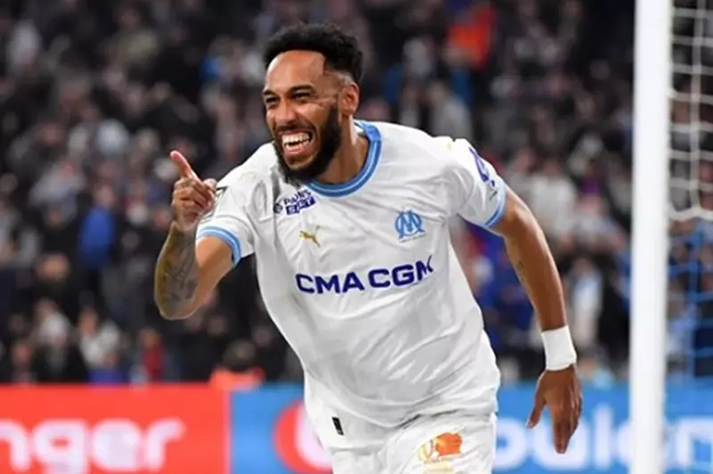 فضل العودة لمارسيليا: أوباميانج يترك الدوري السعودي وراءه