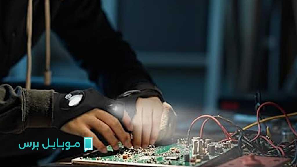 قفازات مبتكرة بسعر 10 دولارات: تكنولوجيا الإضاءة LED على أطراف أصابعك!