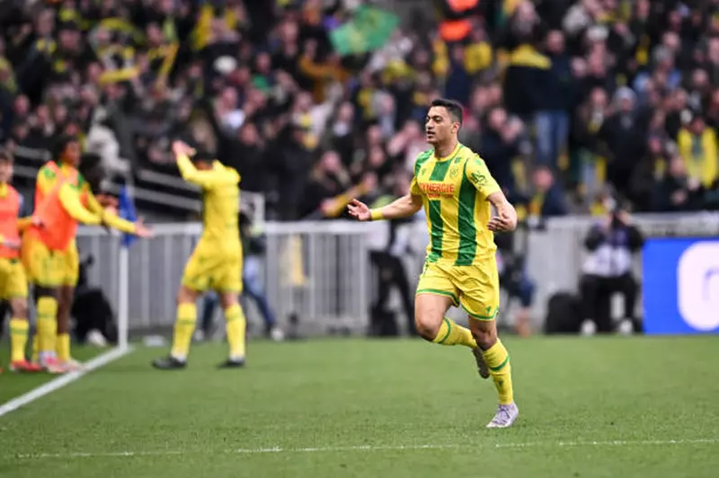 مستقبل مصطفى محمد: بين الاستمرارية في الزمالك والانضمام للأهلي