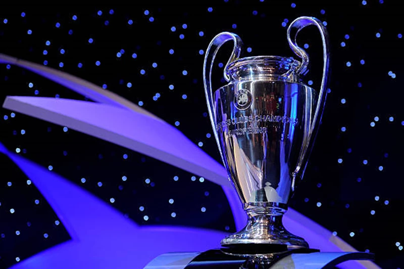 90 دقيقة تفصل بين الحلم والواقع: صراع التأهل إلى دوري أبطال أوروبا