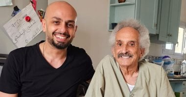 أحمد مراد يستذكر صداقة صنع الله إبراهيم الأدبية وتأثيرها الإبداعي