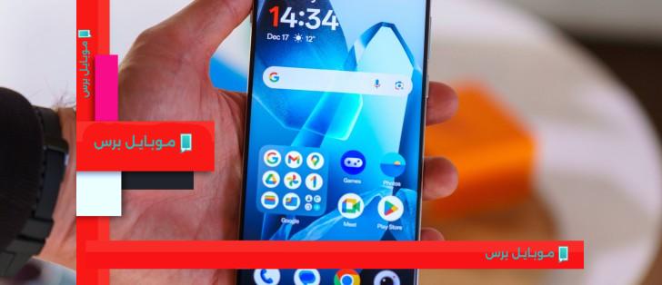 استكشاف ميزات هاتف OnePlus 15 بلون أسود فائق العمق