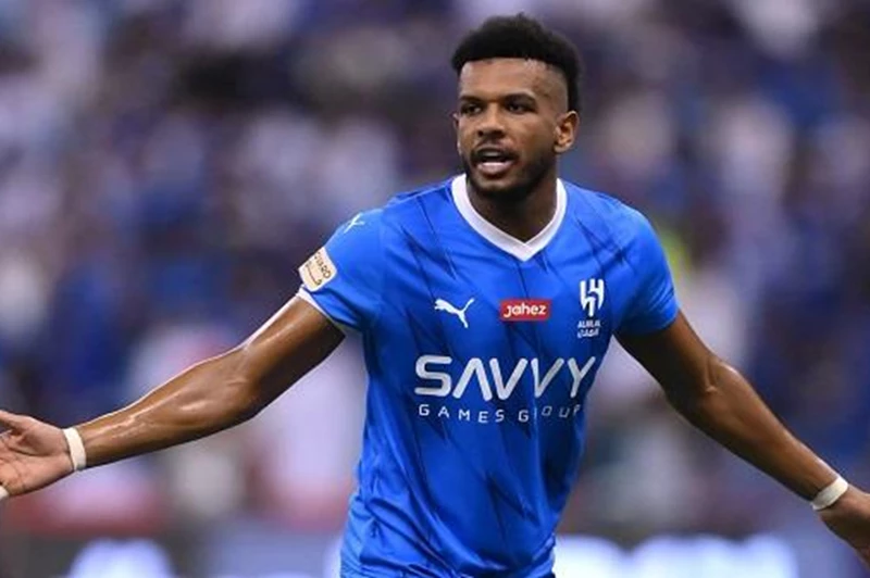 البليهي يبتعد عن تدريبات الهلال السعودي استعدادًا لمباراة بالينجن الودية