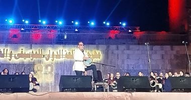الليلة الثانية لمهرجان القلعة: تجارب موسيقية فريدة مع سعيد الأرتيست