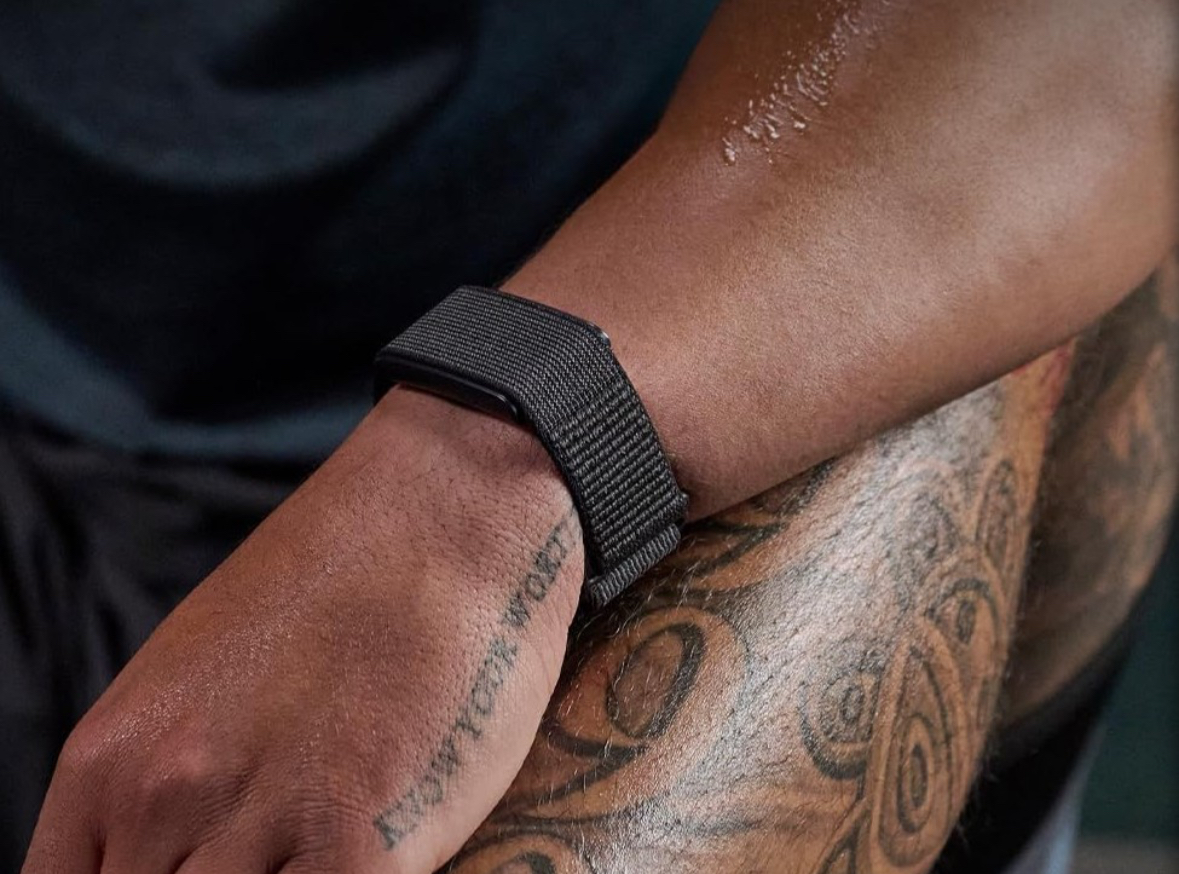 تحسين أداء Amazfit Helio Strap في تتبع الصحة والنوم