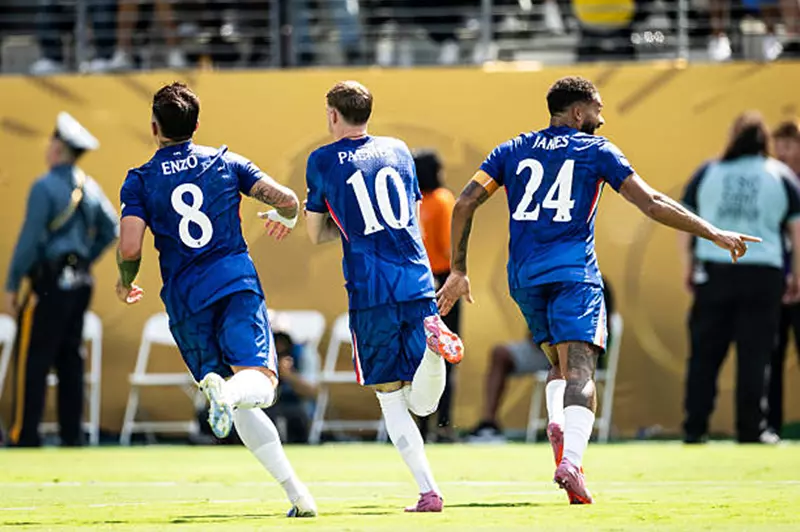 تحليل تشكيل مباراة تشيلسي وكريستال بالاس في الدوري الإنجليزي الممتاز