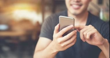 تحويل الهاتف القديم إلى كاميرا مراقبة: خطوات عملية وفعالة