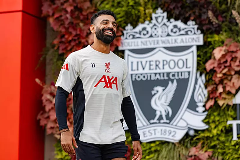 تشكيل ليفربول المرتقب أمام كريستال بالاس بعد صفقات جديدة وصلاح أساسياً