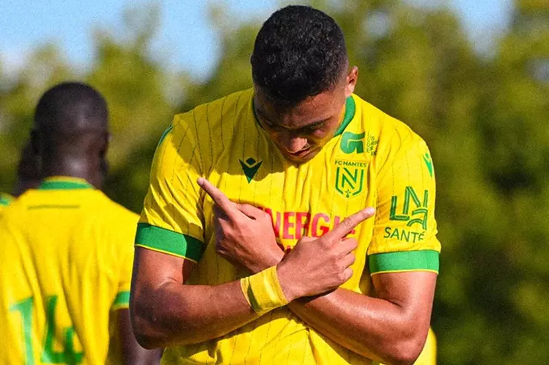 تشكيل نانت لمواجهة ستراسبورج: مصطفى محمد في التشكيلة الأساسية للدوري الفرنسي