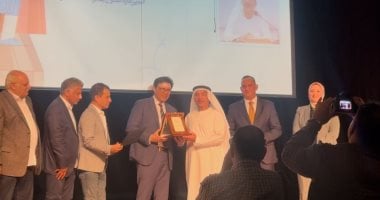 تكريم ستة من رواد المسرح المدرسي: الملاح وأبو رحيمة في المقدمة