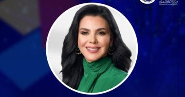 جاسمين طه زكي تسلط الضوء على افتتاح مهرجان القاهرة الدولي للمسرح التجريبي 32