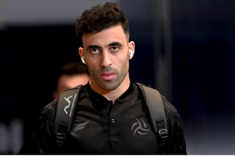 حمدالله يستأنف تدريباته مع الشباب بعد غياب ربع ساعة مع الهلال