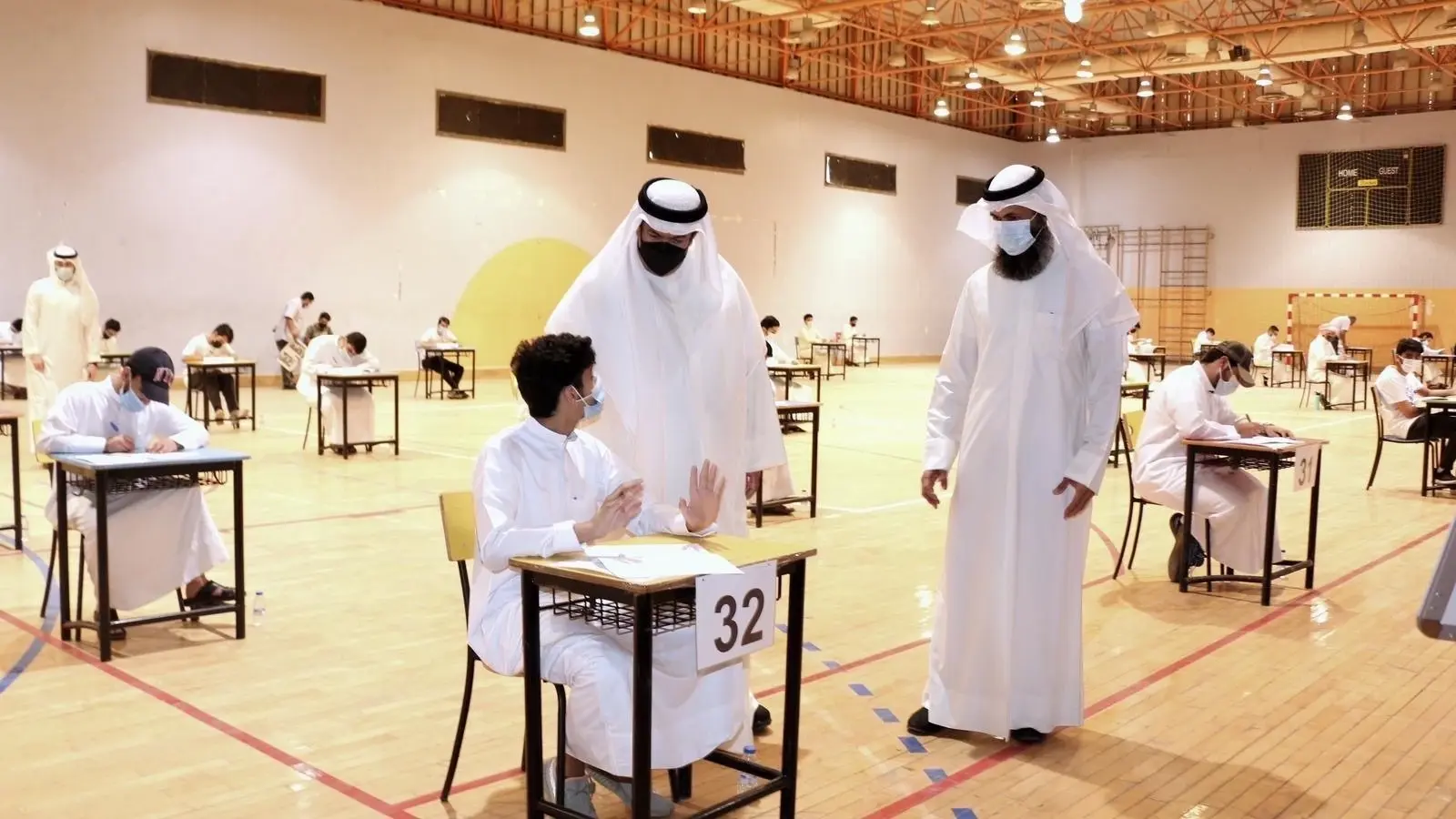 رابط الاستعلام عن نتائج طلاب الكويت 2025: فرحة لكل أسرة بالدرجات!