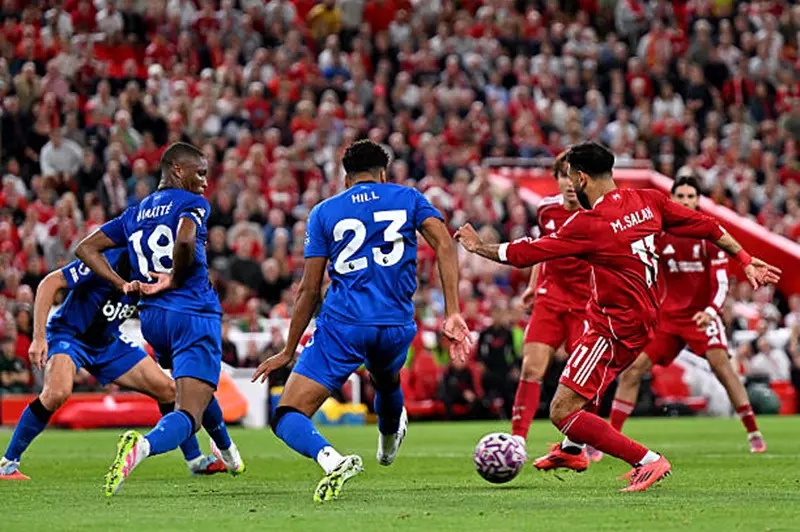 سر نجاح محمد صلاح: تحليل تكتيكي لتدريبات ليفربول وتأثيرها على الأداء ضد بورنموث