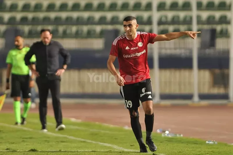 سيراميكا كليوباترا يُعلن تعاقده مع أحمد سمير رسمياً