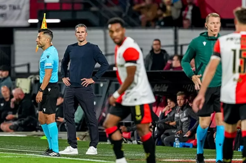 فينورد يحقق انتصارا مثيرا على فنربخشة في ذهاب تصفيات دوري أبطال أوروبا