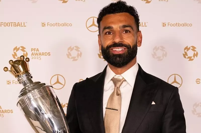 محمد صلاح يعادل إنجاز كريستيانو رونالدو في جوائز لاعب الموسم