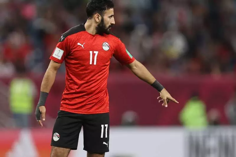 استعدادات مكثفة لتأهيل مهند لاشين بعد إصابة الظهر قبل مواجهة بوركينا فاسو