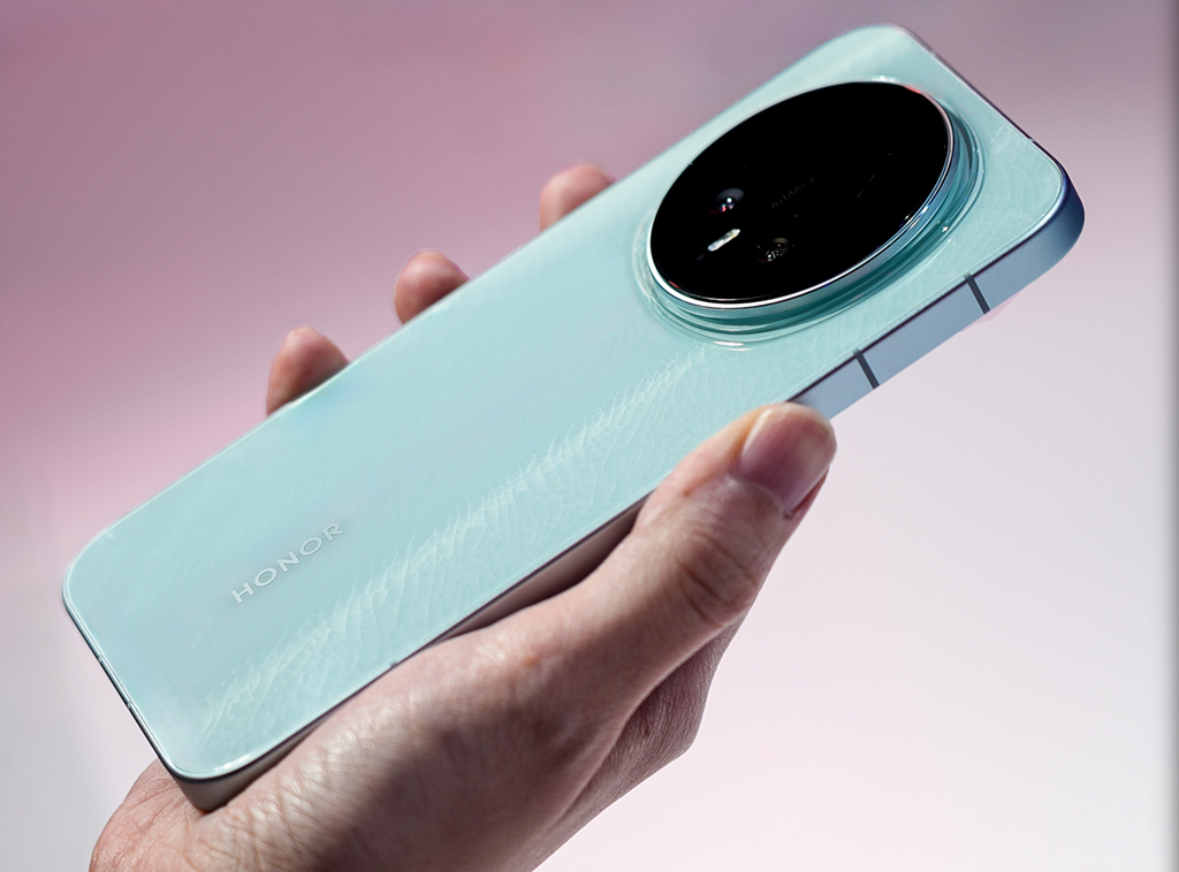 استعراض شامل لتصميم Honor Magic 8 بمعالج Snapdragon 8 Elite Gen 5