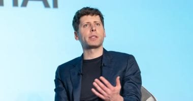 الإجراءات التنظيمية لـ OpenAI: قيود استخدام ChatGPT للمستخدمين تحت 18 سنة