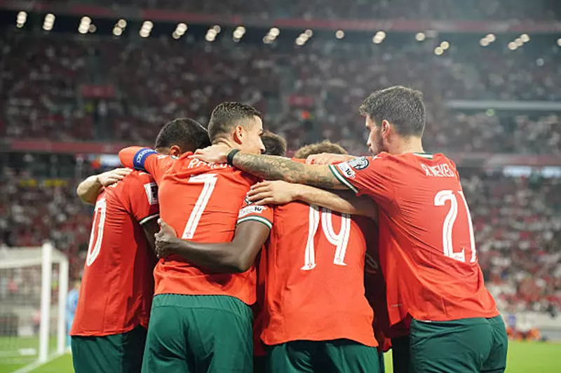 البرتغال تحقق انتصاراً مثيراً على المجر بثلاثة أهداف في تصفيات كأس العالم