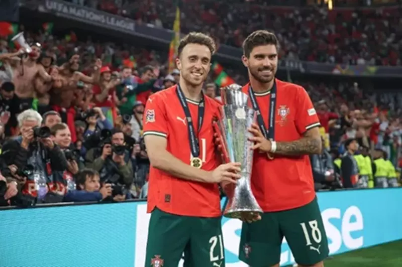 الرقم 21 العائد: جوتا يتألق في تصفيات المونديال مع البرتغال