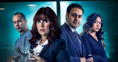الغموض يتجلى في بوسترات شخصيات مسلسل “ديجافو”: رحلة في عالم غير مرئي.