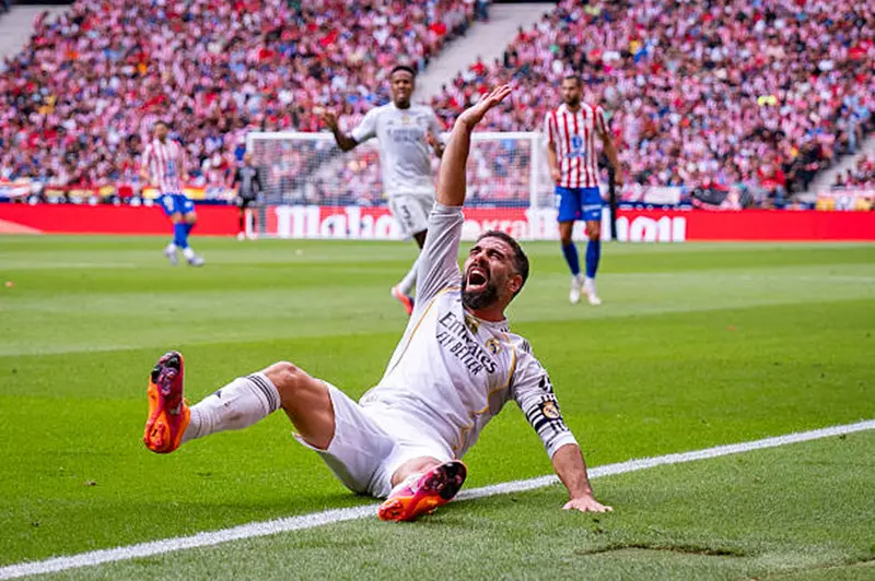 الكلاسيكو في مهب الريح: تأثير غياب كارفاخال على ريال مدريد