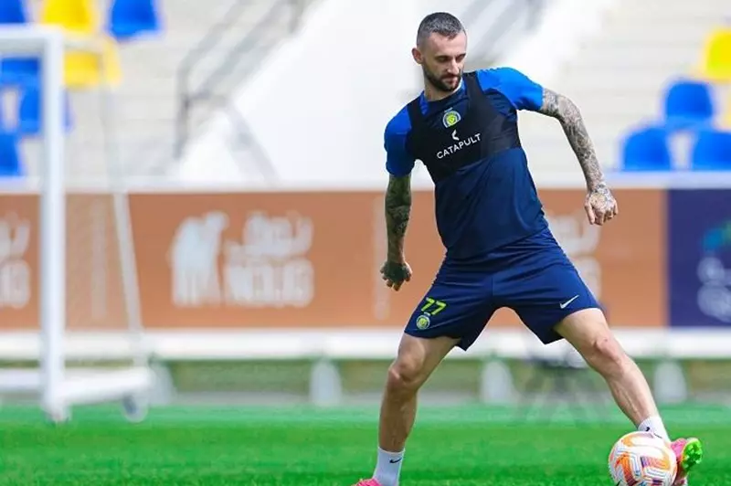 بروزوفيتش يعبر عن رغبته في الانتقال ويؤكد تمسكه بنادي النصر