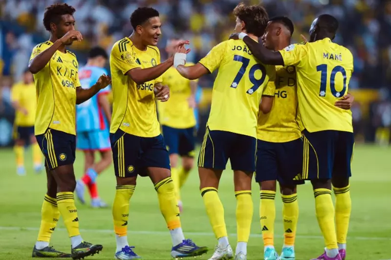 تألق النصر بقيادة رونالدو يعزز صدارة الدوري السعودي ضد الرياض