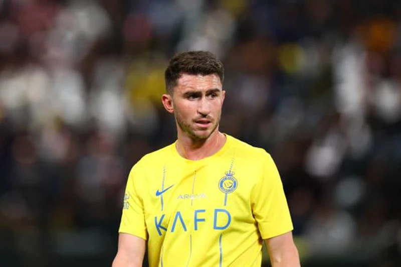 تحليل أسباب فشل أتلتيك بيلباو في ضم لابورت رغم الاتفاق مع النصر