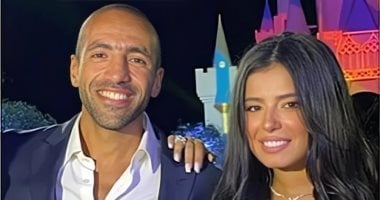 تشييع جثمان المطرب عمرو ستين في مسجد الشرطة بالشيخ زايد