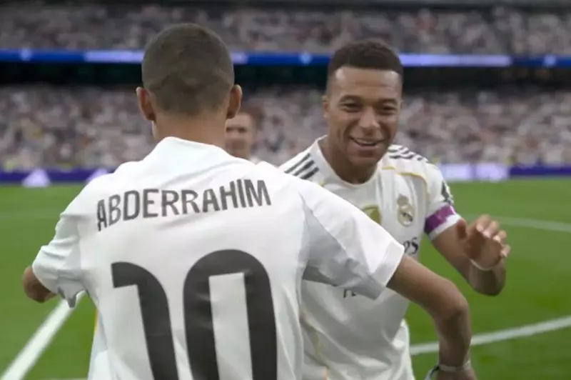 تكريم ريال مدريد لعبد الرحيم أوحيدا في مواجهة إسبانيول