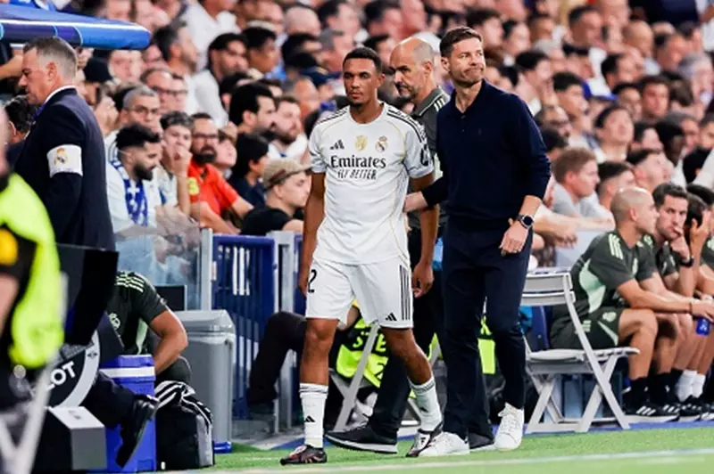 ريال مدريد يكشف تفاصيل إصابة أرنولد الحديثة