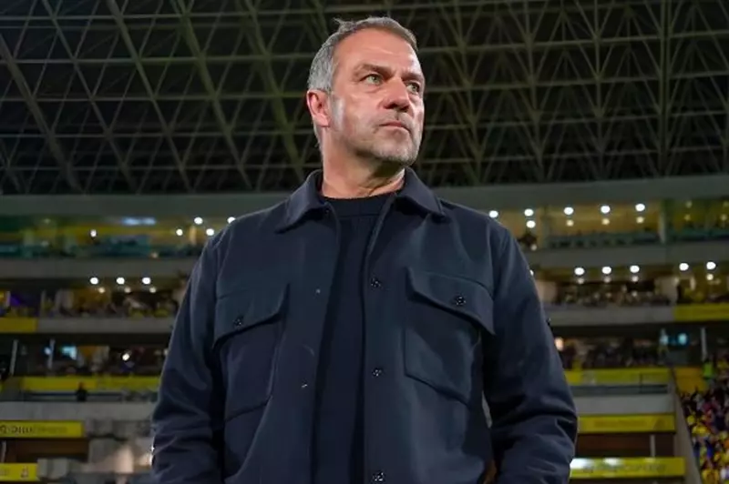 فيروس فيفا يضرب برشلونة: تأثير الإصابات الجديدة على تحضيرات فليك لمواجهة فالنسيا