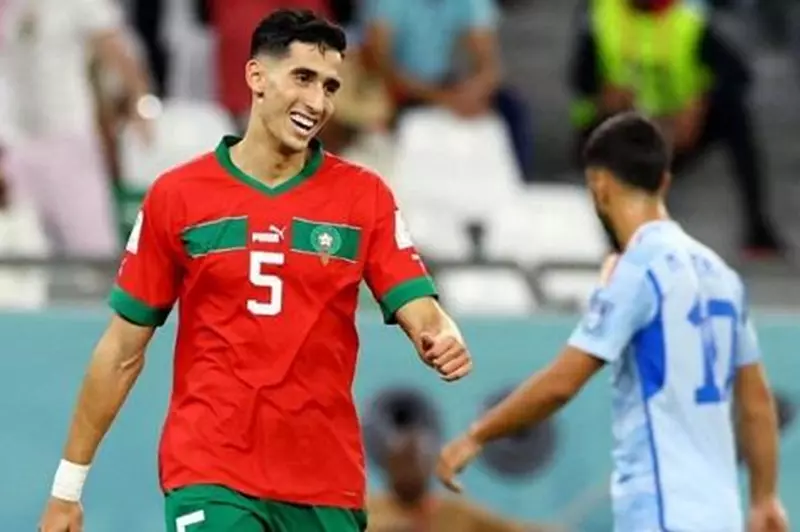 مارسيليا يضم نايف أكرد من وست هام في صفقة تاريخية
