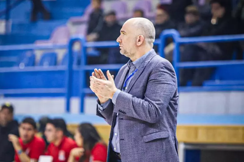 مدرب منتخب مصر يصل تونس لقيادة أهلي طرابلس في بطولة كرة السلة
