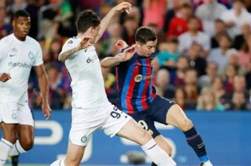 معركة الصدارة: برشلونة يسعى للقب ضد ريال مدريد في الدوري الإسباني