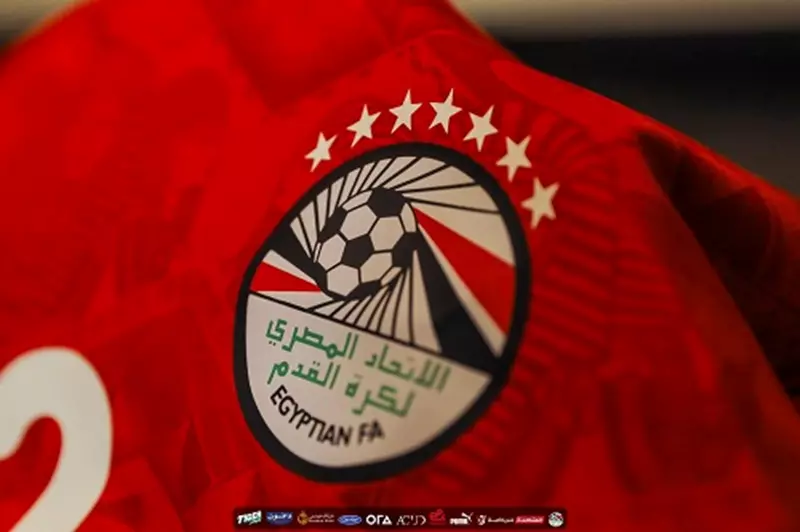 منتخب بوركينا فاسو يكشف تفاصيل أزمة الزي خلال المواجهة أمام مصر