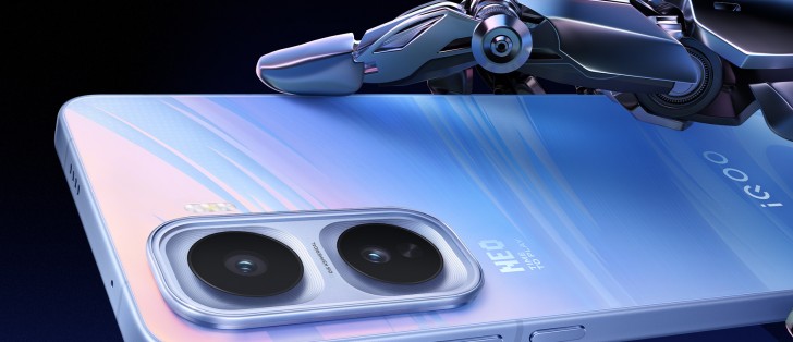 iQOO تكشف رسميًا عن تفاصيل معالج هاتف Neo11 الجديد