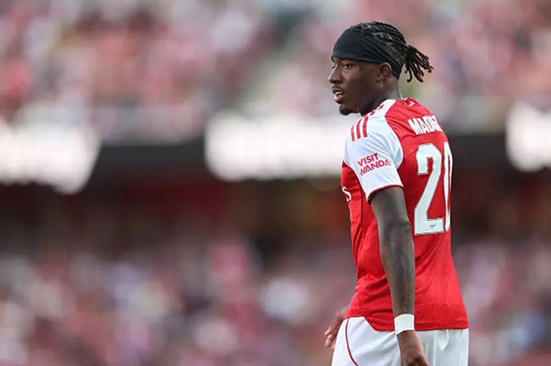 أرسنال يحقق تقدمًا ملحوظًا نحو استعادة مادويكي قبل الموعد المحدد