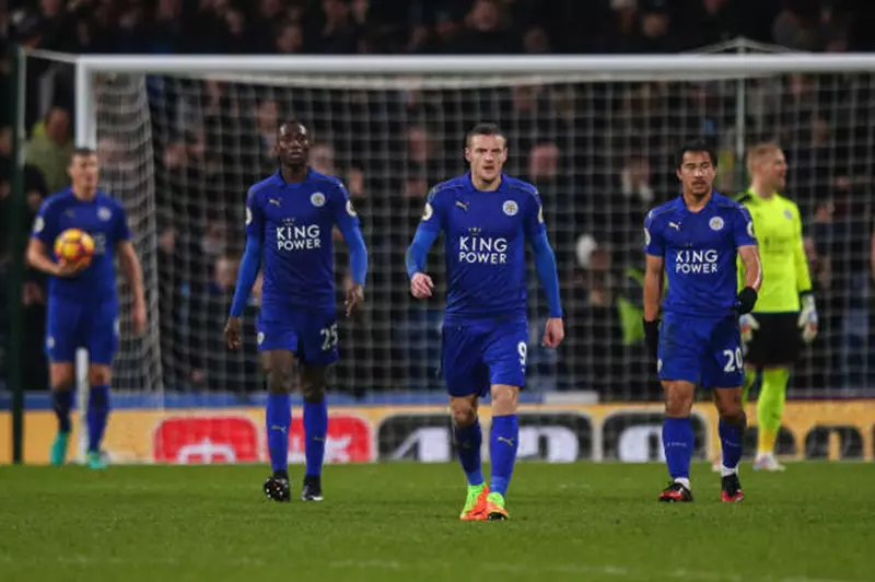 أسوأ حامل لقب في التاريخ: دروس ليفربول من انتكاسة ليستر سيتي بالدوري الإنجليزي